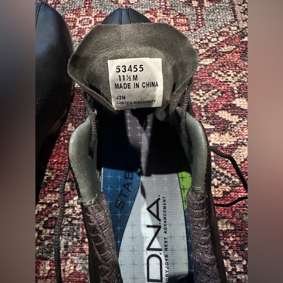 Men’s Black Leather FootJoy DryJoy DNA Golf shoes, size 11.5M - Picture 6 of 8